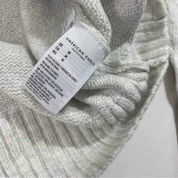 New American Eagle Smiley Mock Neck Sweater - Picture 5 of 7